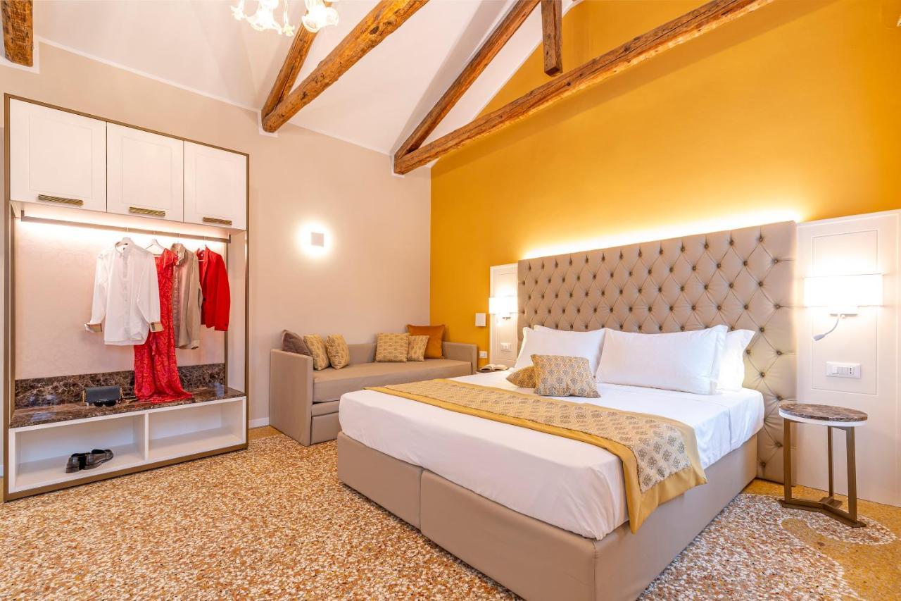 Residenza La Duchessa Deluxe Rooms Venedig Eksteriør billede