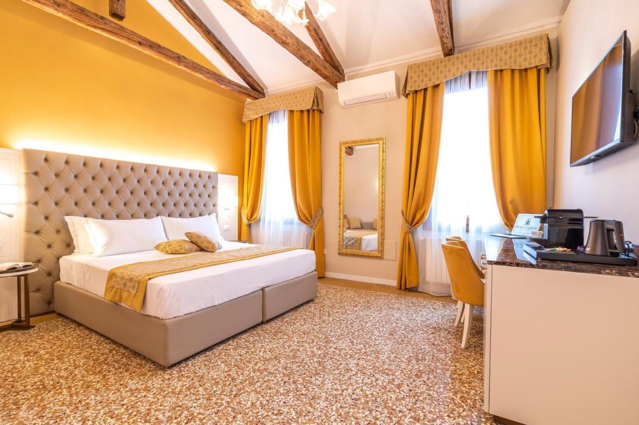 Residenza La Duchessa Deluxe Rooms Venedig Eksteriør billede