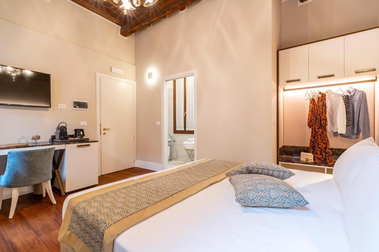 Residenza La Duchessa Deluxe Rooms Venedig Eksteriør billede