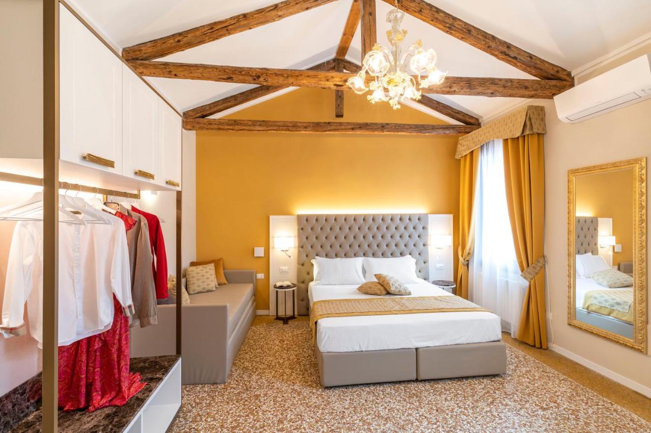 Residenza La Duchessa Deluxe Rooms Venedig Eksteriør billede